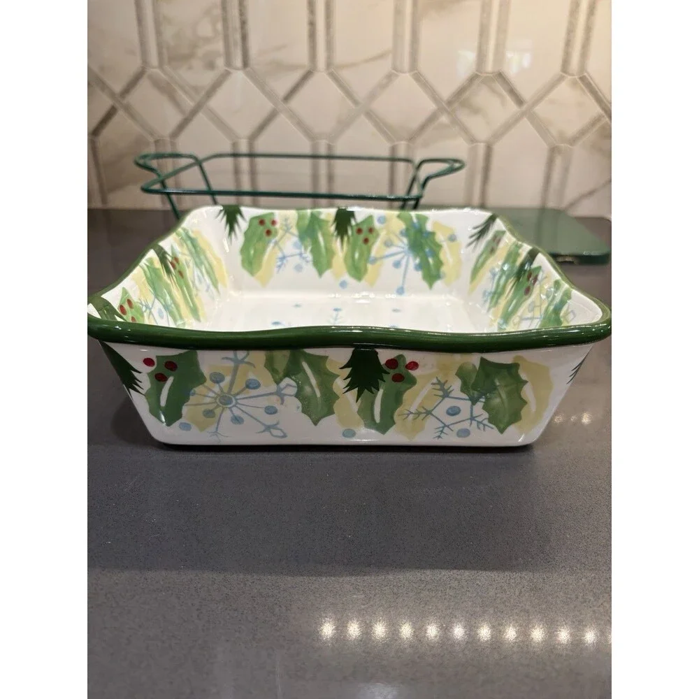 Temp-tations by Tara Hometown Christmas Large 8.75” Dish W/ Trivet Lid Wire Rack